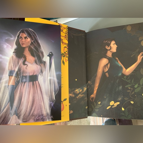 Fairyloot Thos Vicious Grace Special Edition - Picture 2 of 5